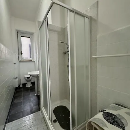 アパート 6 Posti Letto Vicino Al Centro トリノ